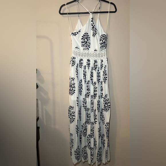 Miss Avenue Spaghetti Strap Criss Cross Maxi Dress Size Small - Picture 12 of 15